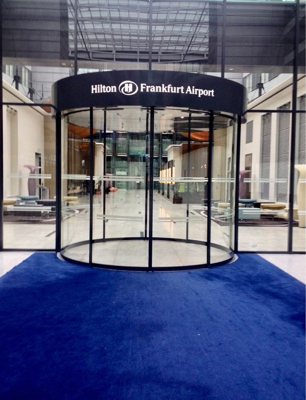 香港「NRT ✈︎ HKG ✈︎ CDG ✈︎ PRG ✈︎ FRA ✈︎ HKG ✈︎ NRT」の写真：フランクフルトでは、いつもヒルトンに泊ま...