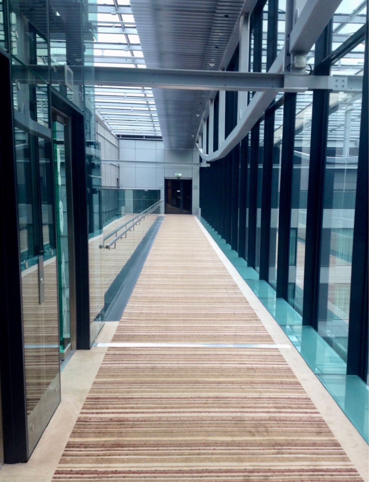 フランクフルトでは、いつもヒルトンに泊まります。