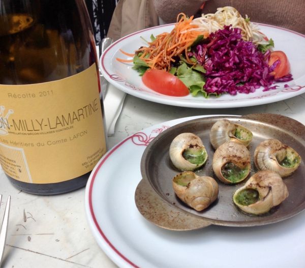 香港「NRT ✈︎ HKG ✈︎ CDG ✈︎ PRG ✈︎ FRA ✈︎ HKG ✈︎ NRT」の写真：今回は食べてばかりです。