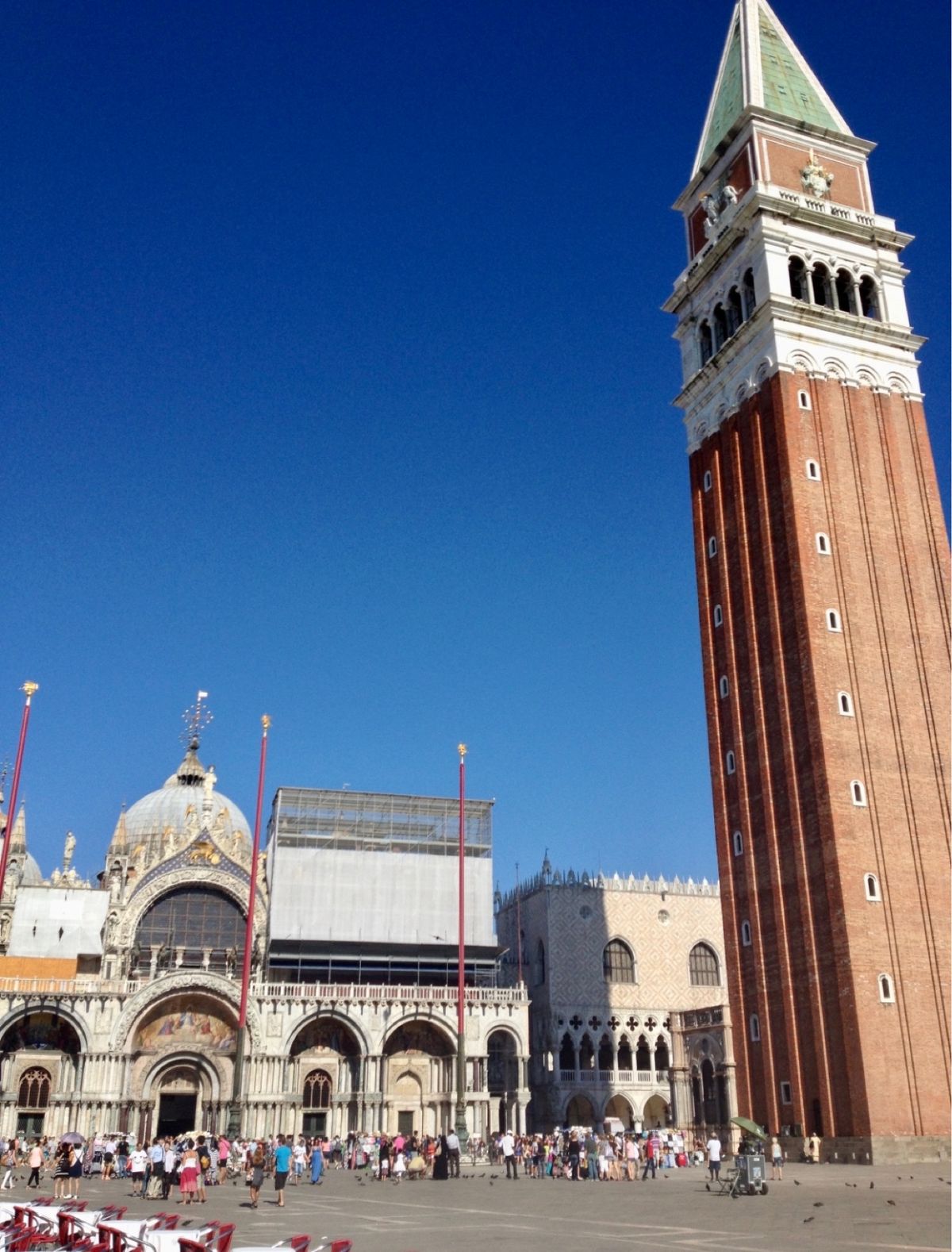 ミラノから2時間半で、ヴェネチアに到着です。