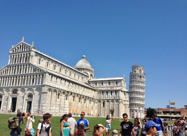 香港・跑馬地 Happy Valley「NRT ✈︎ HKG ✈︎ MXP 🚇 Venezia 🚇 Firenze 🚇 Pisa 🚇 Firenze 🚇 MXP ✈︎ HKG ✈︎ NRT」の写真：世界遺産のピサ。