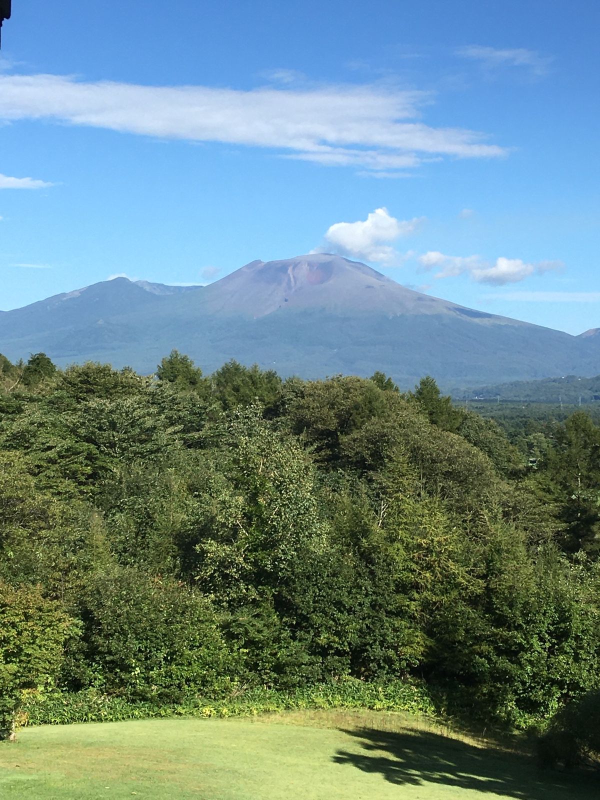 1枚目　旧碓氷峠　本当は旧軽井沢から歩きたかったが、山ビルが凄いという情報...