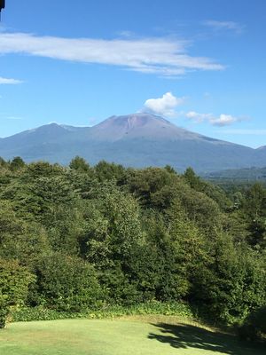 1枚目　旧碓氷峠　本当は旧軽井沢から歩きたかったが、山ビルが凄いという情報...