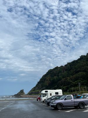 山形県道の駅あつみに寄り道。名物だという玉コンニャク。海と山できもちがいい場所。