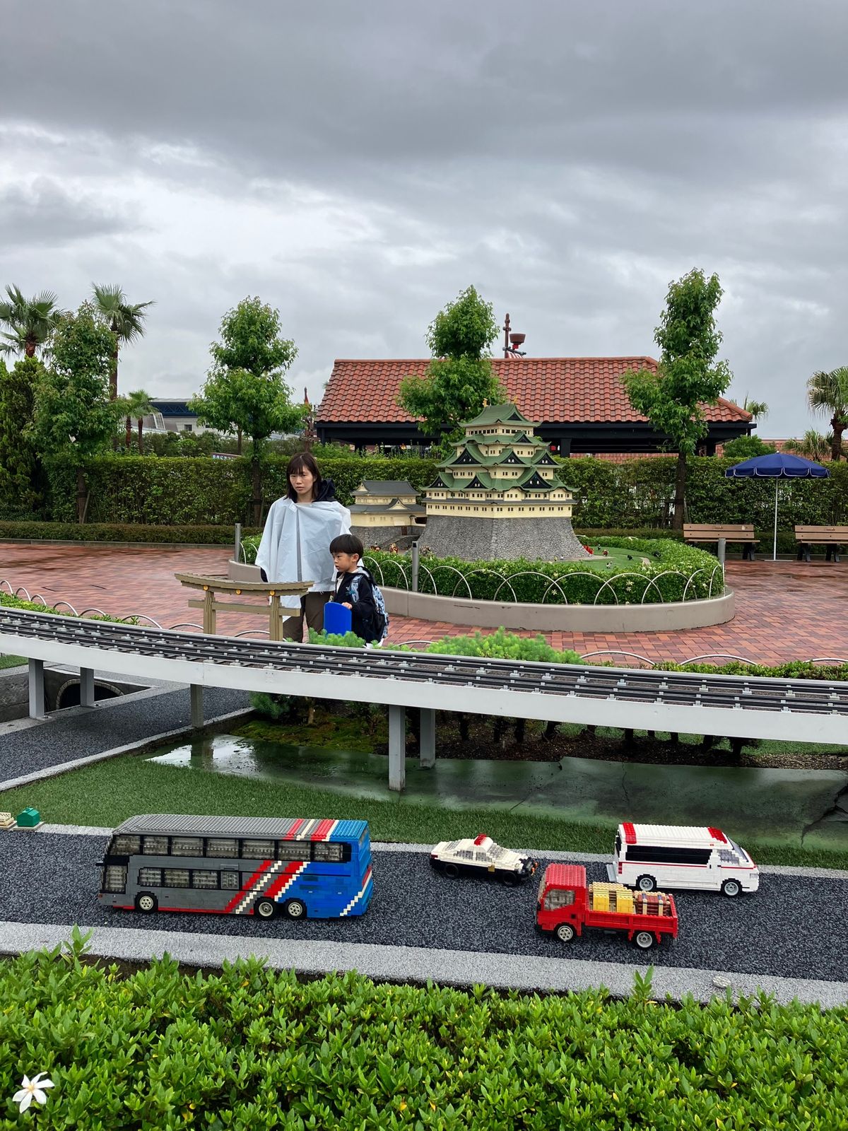 レゴランド・ジャパン
全部LEGO！
すごーい！