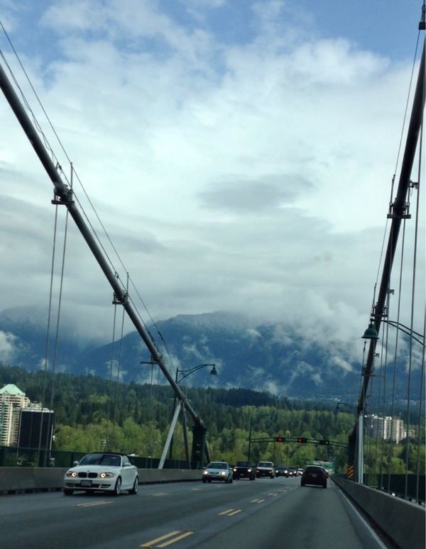 香港・跑馬地 Happy Valley「NRT ✈︎ HKG ✈︎ YVR ⛐ Whistler ⛐ YVR ✈︎ HKG ✈︎ NRT」の写真：翌日は2010年、バンクーバーオリンピッ...