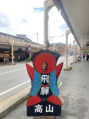 肉寿司は食べるべし！