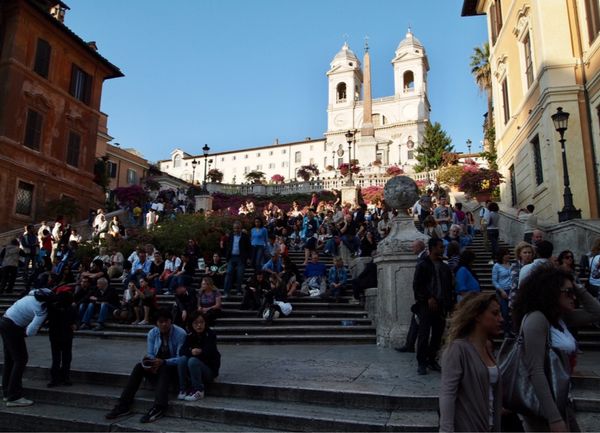 香港・跑馬地 Happy Valley「NRT ✈︎ HKG ✈︎ MXP ✈︎ NAP ⛐ Positano ⛐ Sorrent 𓊝 Capli 𓊝 Sorrent 🚇 Rome ✈︎ HKG ✈︎ NRT」の写真：スペイン広場。