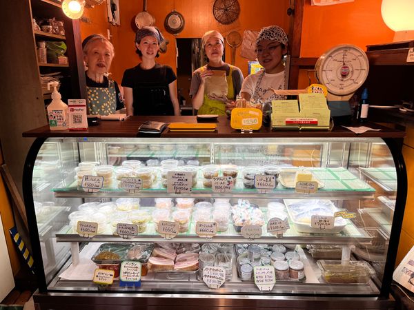 日本・東京都「ナショナル田園とパテ屋」の写真