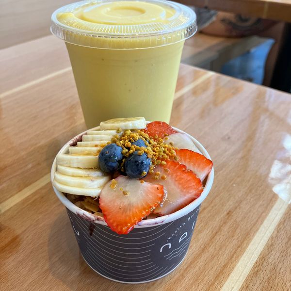 アメリカ(米国)・ロサンゼルス「LA旅」の写真：トランスファー中のご飯も気合いが入ります...