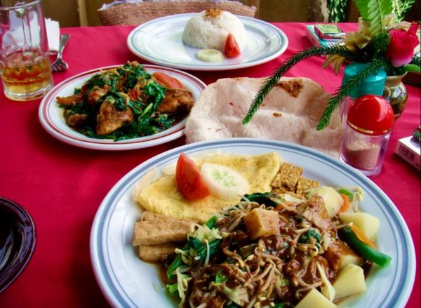 香港・銅鑼湾 Causeway Bay「HKG ✈︎ DPS ✈︎ HKG」の写真：ウブドにて。