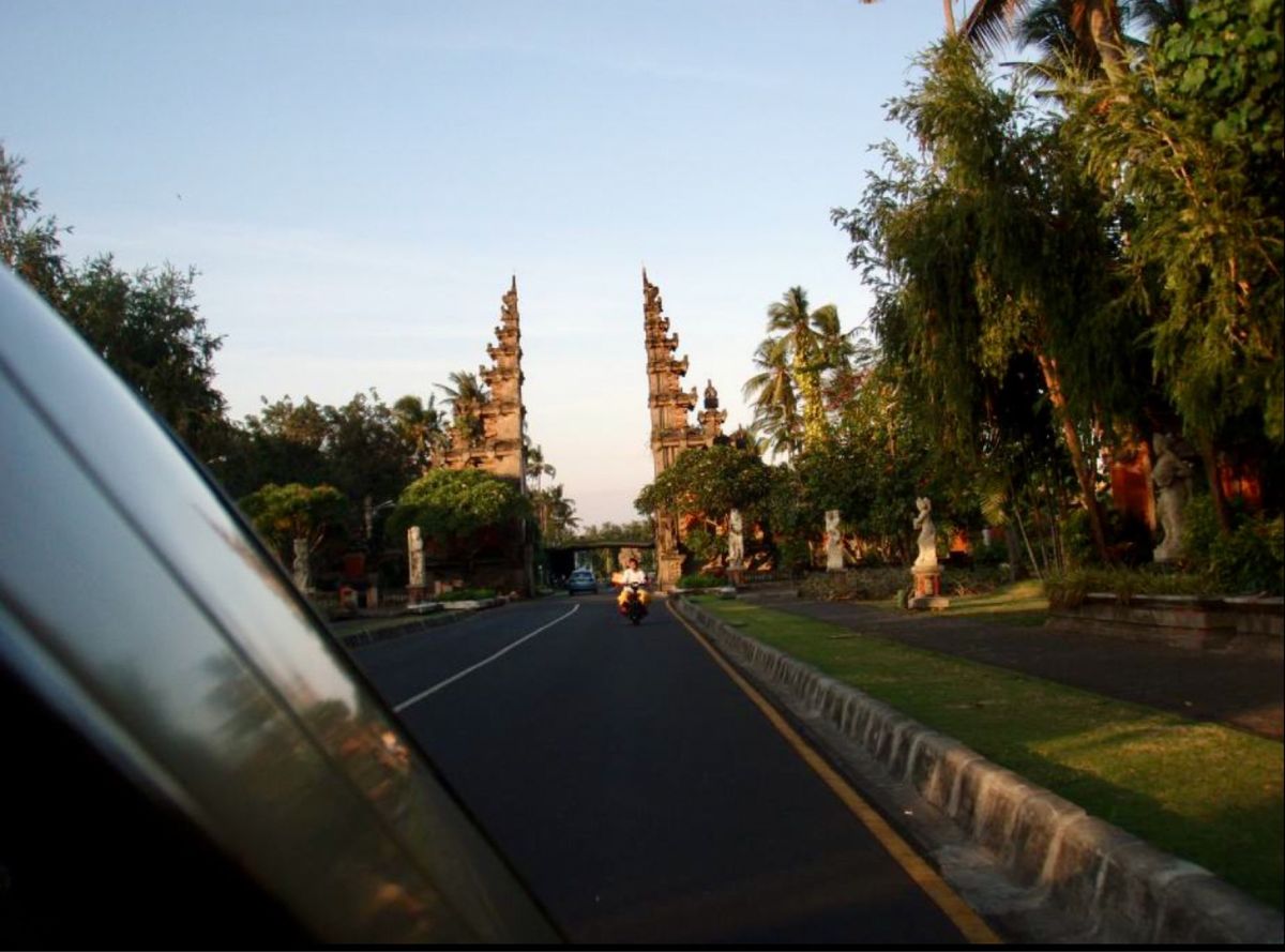 バリでの宿泊先はヌサドゥアが多いです。