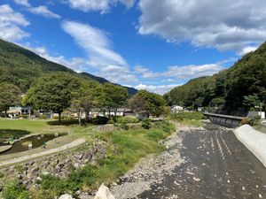 奈良井駅近くにある木曽の大橋。渡る事もできます。