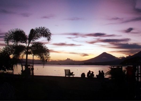 香港・赤鱲角 Chek Lap Kok「HKG ✈︎ SIN ✈︎ MDC ✈︎ SIN ✈︎ HKG」の写真