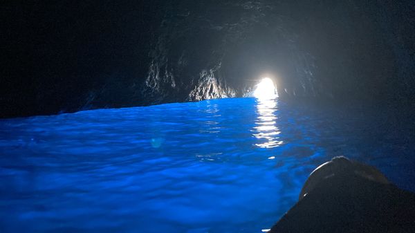 イタリア・パレルモ「イタリア納め！思いつき南イタリア」の写真：Capri