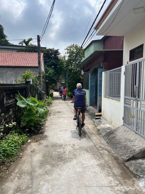 ニンビンのサイクリングツアー🚴‍♀️
チャリ乗る機会なんてないから新鮮☆
...