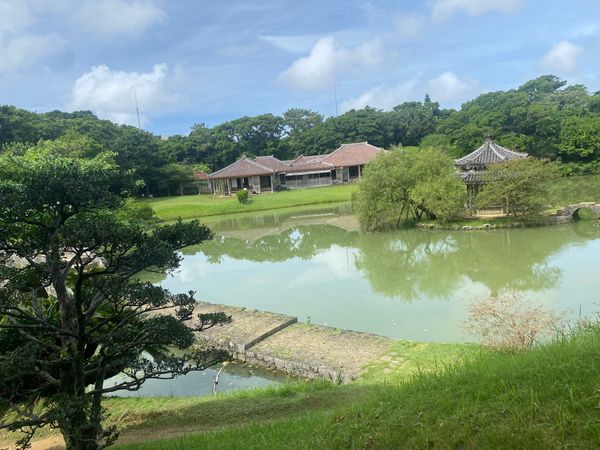 日本・沖縄県「沖縄　家族旅行」の写真：識名園の中
写真と動画を一部公開します。