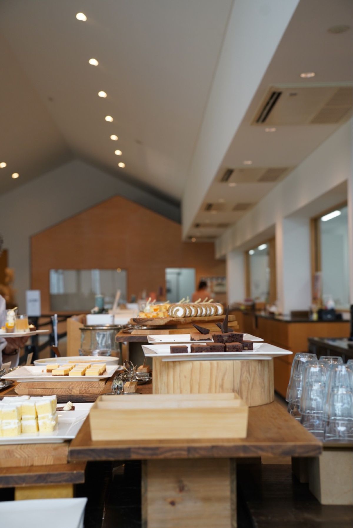 visonでの朝ごはんは
フレンチトーストとスイーツビュッフェ♡