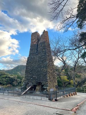 山口県萩市
●明倫学舎　本館
●明倫学舎　２号館〜４号館
●高杉晋作像
●...