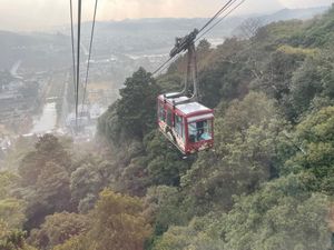 岩国城へはロープウェイで