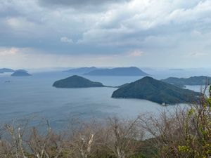 紫雲出山