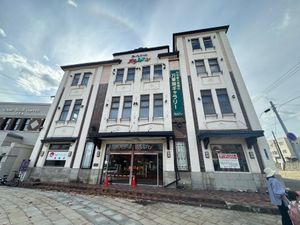 小樽堺町通。観光の定番らしい。
硝子製品が有名らしくたくさんお店がありまし...