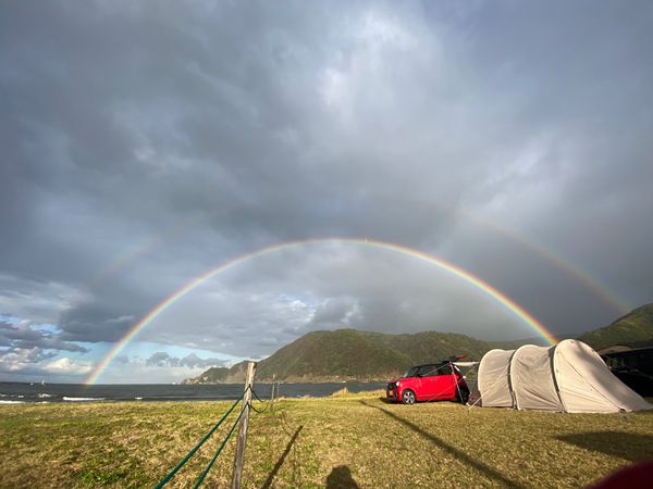 日本・兵庫県「気比の浜キャンプ場（ト」の写真：夜中は嵐でした。