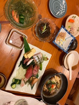 1日目夕食ー。
推し泡盛と定番沖縄料理