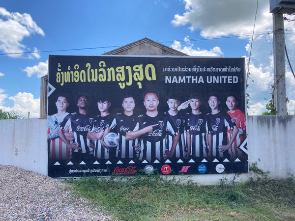 ラオス人民民主共和国・ルアンパバーン「ラオス」の写真：ルアンナムターで散歩。
ナムターユナイテ...