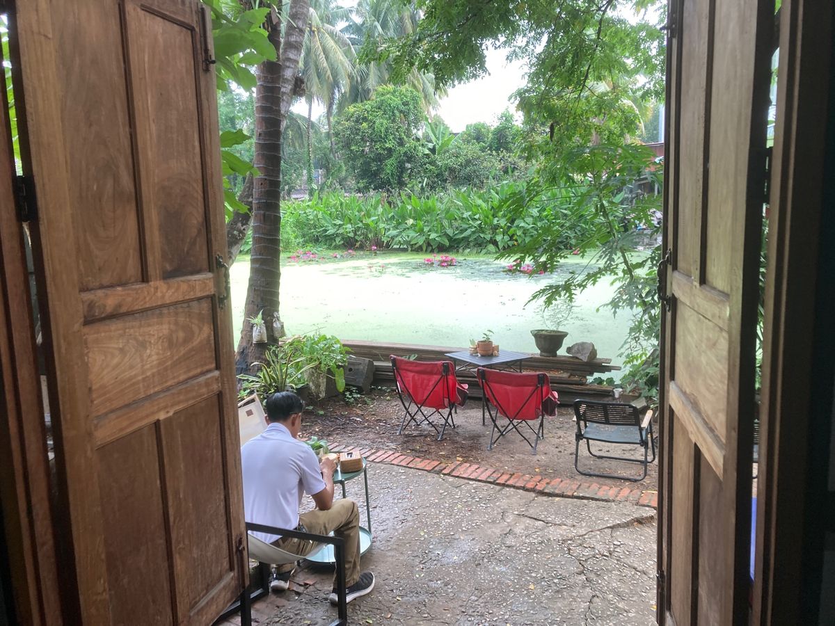 散歩していたらカフェ発見。朝の時間に静かでとてもよかったです。
ビアラオソ...