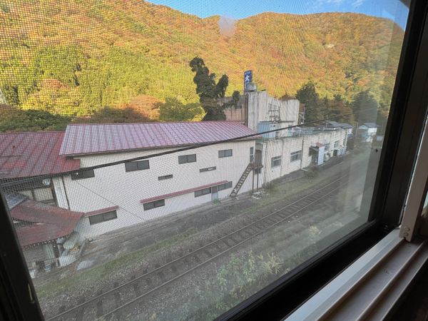 日本・福島県南会津「温泉旅行」の写真：初民宿
私たちが泊まった部屋は
下すぐ隣...