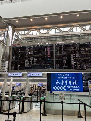 4年ぶりの訪台！！成田空港からチャイナエアラインに乗って出発😊空港っている...