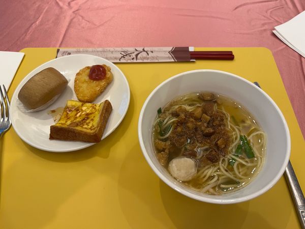 台湾・台北「5回目の台北旅行🇹🇼」の写真：最終日。
コスモスホテルの朝食バイキング...