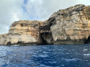 海の青さに驚いたマルタ🇲🇹
そしてヨーロッパらしさもあるようでアラブ的な感...