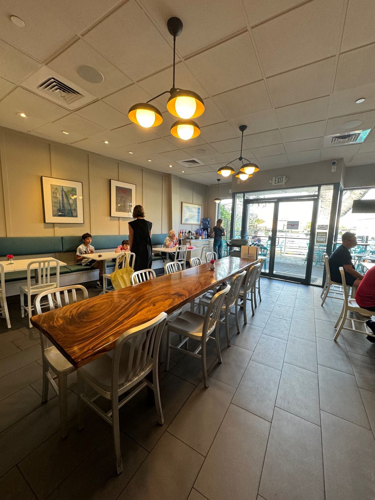 ボガーツカフェかパイオニアサルーンかめっちゃ悩み、結局ボガーツカフェのアサ...