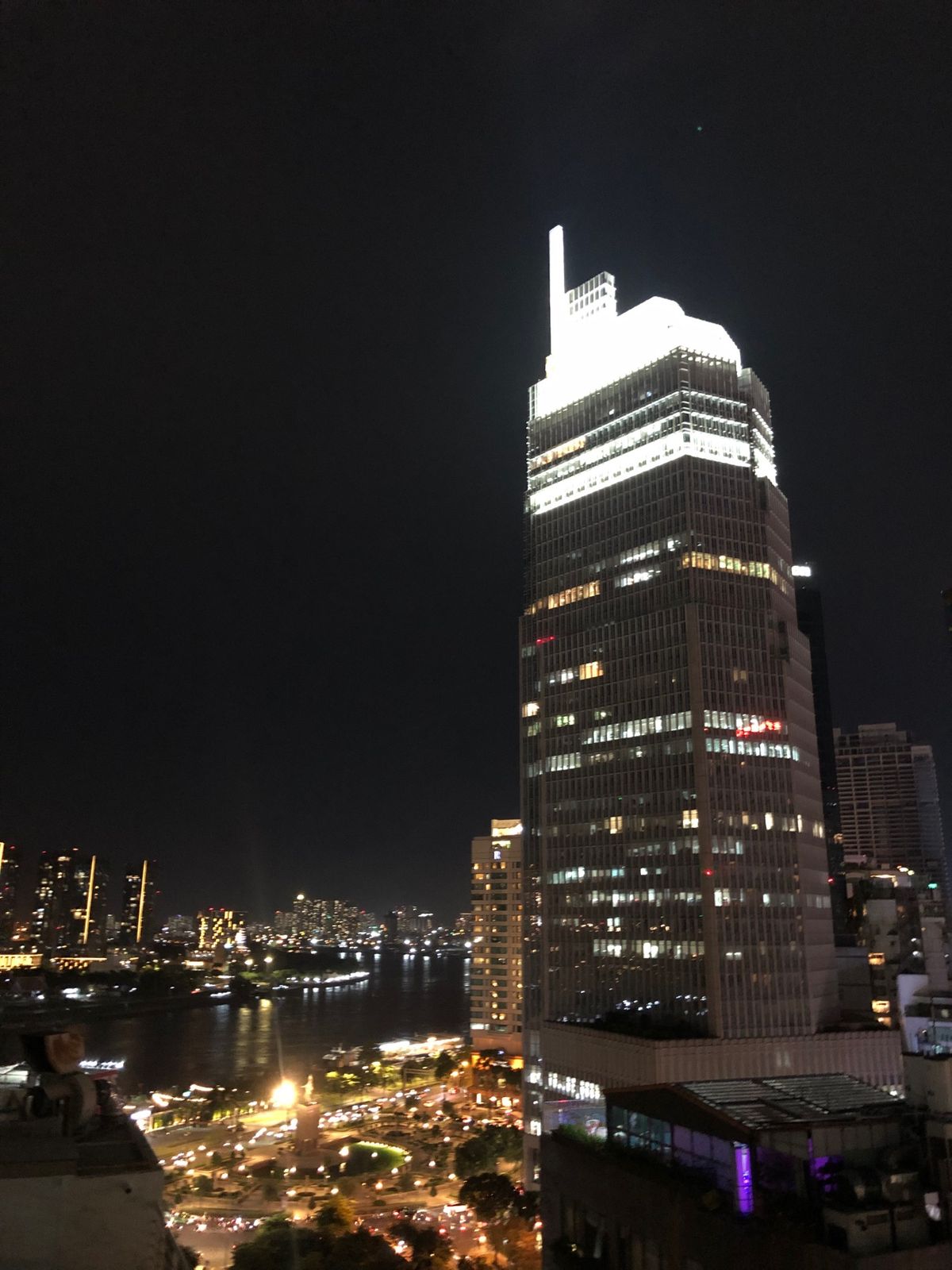 せっかくなのでビールをいただきます🍺

風が心地よい