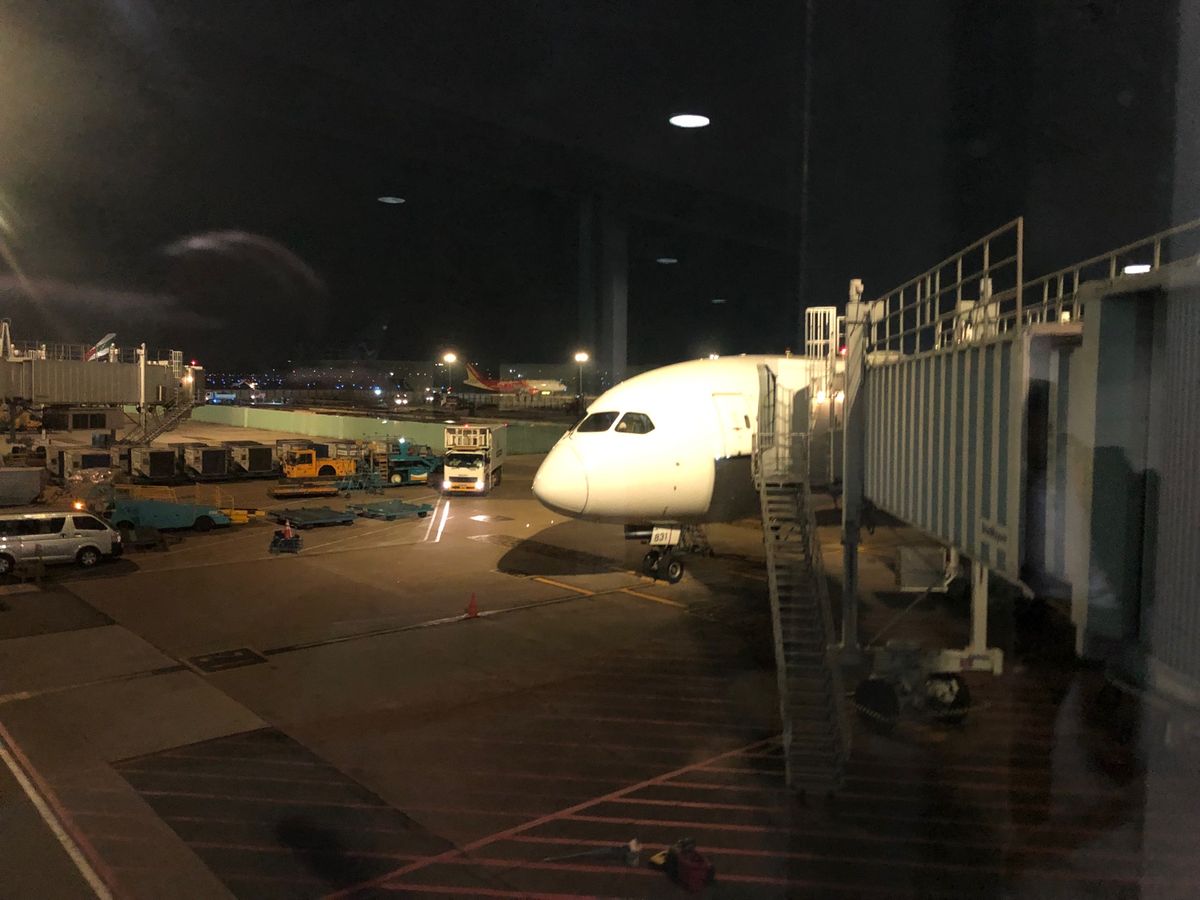 明るい下界は電照菊の栽培かな？

無事着きました

夜中なのでホテル直行で...