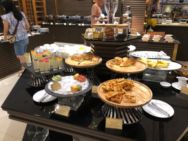 ベトナム・ホーチミン「2023.11SGN放置民」の写真：朝ごはんが付いていました
色々とあって美...