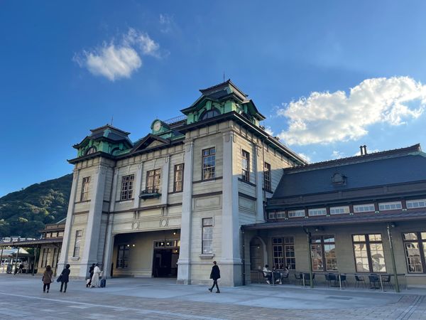 日本・門司港「所用ついでに北九州」の写真：JR門司港駅。東京駅と並ぶ趣きのある駅舎...