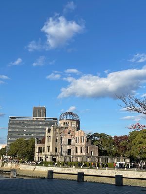 尾道から因島までサイクリング！
坂しんどいけど行く価値あり✨
広島まではe...