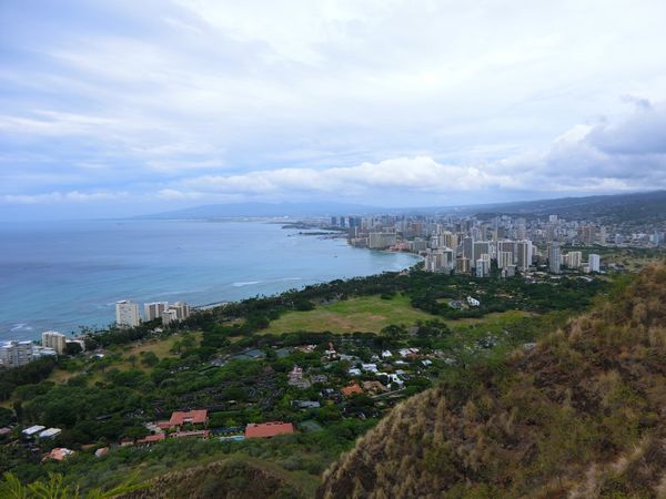 アメリカ(米国)・ハワイ「両親と初ハワイ」の写真：一度は行くよねダイヤモンドヘッド。
頂上...