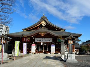 山形市内の街歩き。
諏訪神社、七日町御殿堰、文翔館、湯殿山神社。