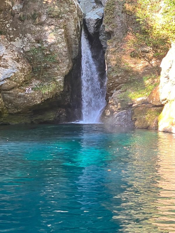 日本・徳島県「高知・徳島満喫旅」の写真：仁淀川ブルー