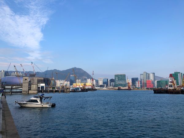 香港・香港「2023.12HKG香港」の写真：九龍城碼頭
まだ啓徳の想い出が残っていま...