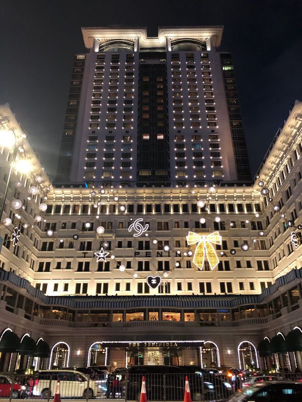 香港・香港「2023.12HKG香港」の写真：イルミネーション
半島酒店は下品なCHA...