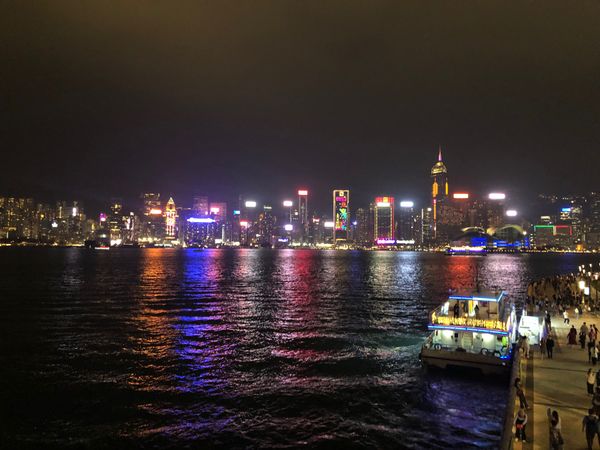 香港・香港「2023.12HKG香港」の写真：食後は夜景
そして酔い覚ましのアイス