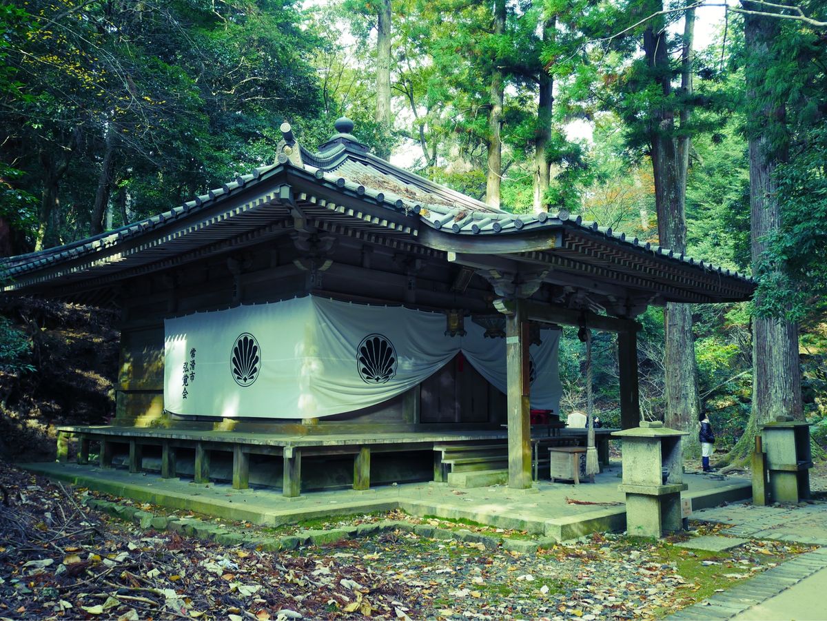 鞍馬寺、僧正谷不動堂、奥の院魔王殿、貴船神社
