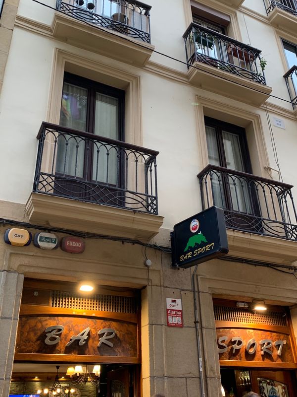 フランス・パリ「サンセバスチャン・パリ」の写真：サンセバスチャンに着いて、Hotelに荷...