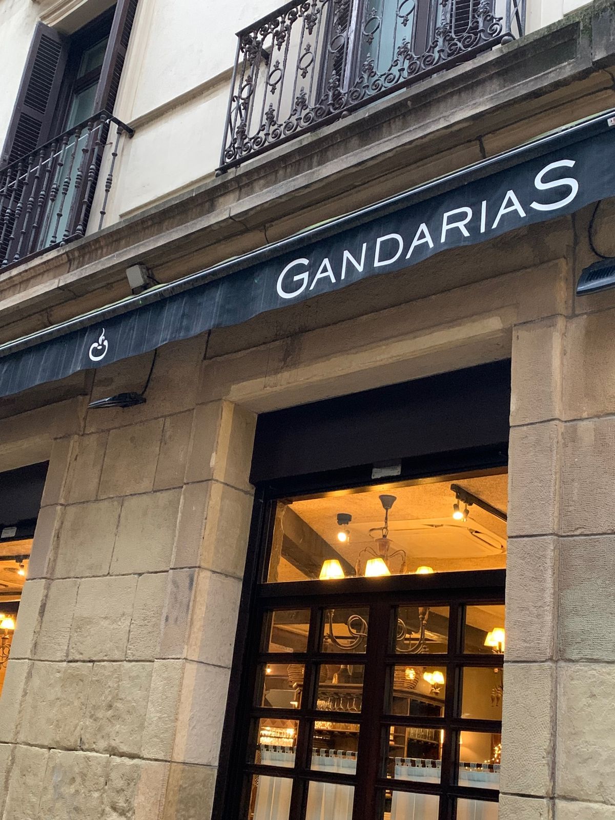 朝からバル巡り😆
こちらは2軒目❤︎チャコリは、何杯飲んでも酔わない気がする🤣