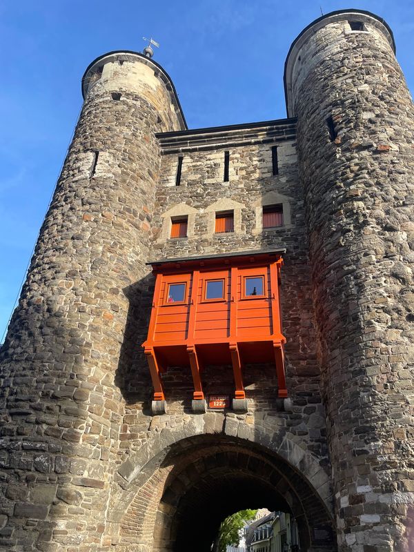 オランダ・アムステルダム「O オランダ　ベルギー　ルクセンブルク　ドイツ」の写真